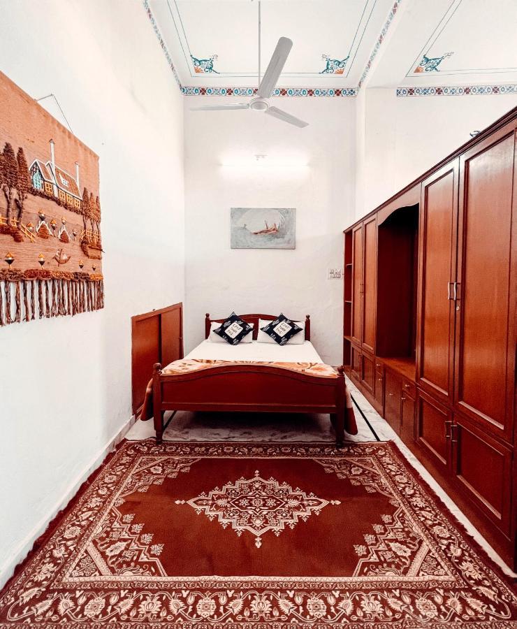 Musafir Hostel Удайпур Екстер'єр фото